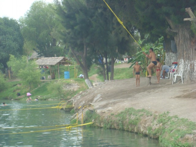 PARQUE ACUÁTICO MAGUEY BLANCO